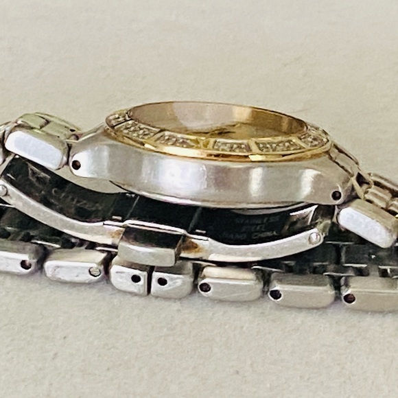 Citizen Eco-Drive Real Diamond Mother of Pearl Stainless Steel Wristwatch 6 1/4” - Picture 9 of 15